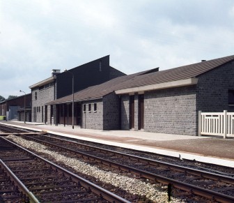 Yvoir - SNCB K04047-012 (1).jpg